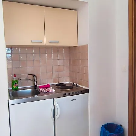 Villa Penava, Private Beach, Pool And 7Min To Trogir Chambre photo