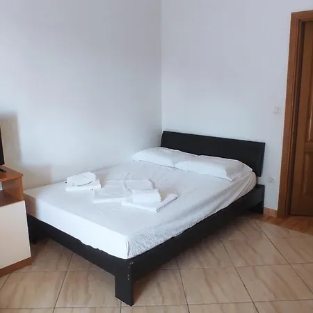 Villa Penava, Private Beach, Pool And 7Min To Trogir Chambre photo